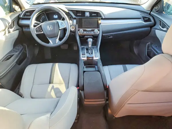 19XFC2F77HE230400 2017 HONDA CIVIC - Image 8