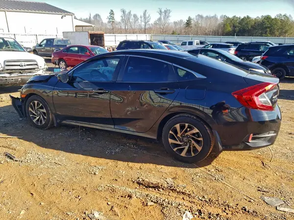 19XFC2F77JE001351 2018 HONDA CIVIC - Image 2