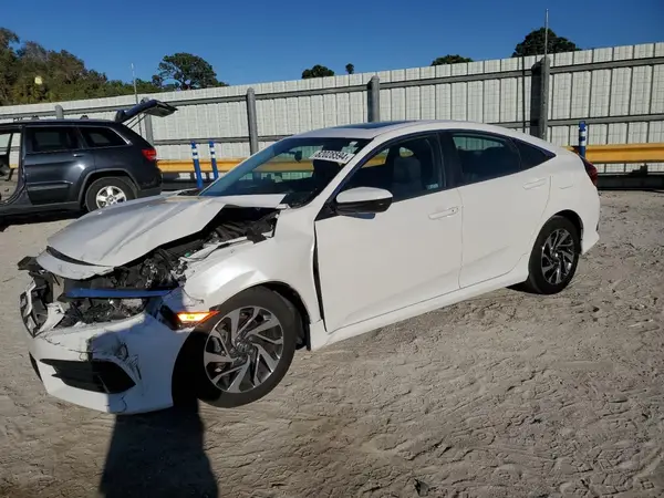 19XFC2F77JE002161 2018 HONDA CIVIC - Image 1