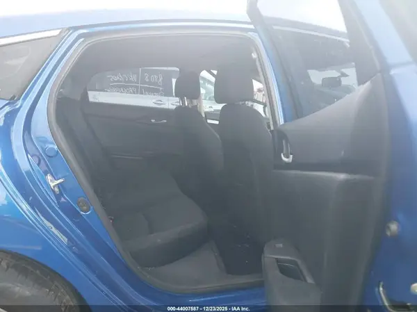19XFC2F77JE006680 2018 HONDA CIVIC - Image 8