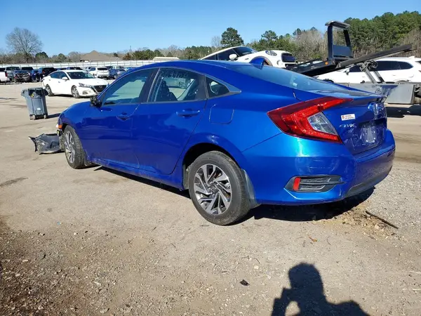 19XFC2F77JE007019 2018 HONDA CIVIC - Image 2