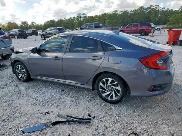 19XFC2F77JE013497 2018 HONDA CIVIC - Image 2