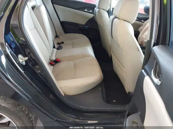 19XFC2F77JE017579 2018 HONDA CIVIC - Image 8