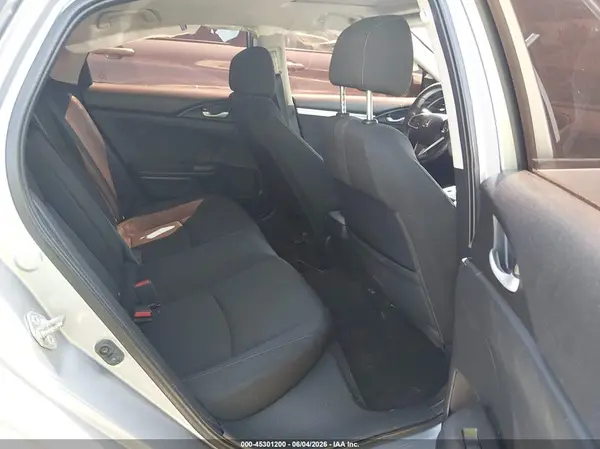 19XFC2F77JE025696 2018 HONDA CIVIC - Image 8