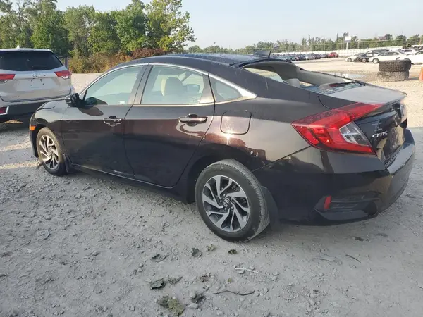 19XFC2F77JE026296 2018 HONDA CIVIC - Image 2