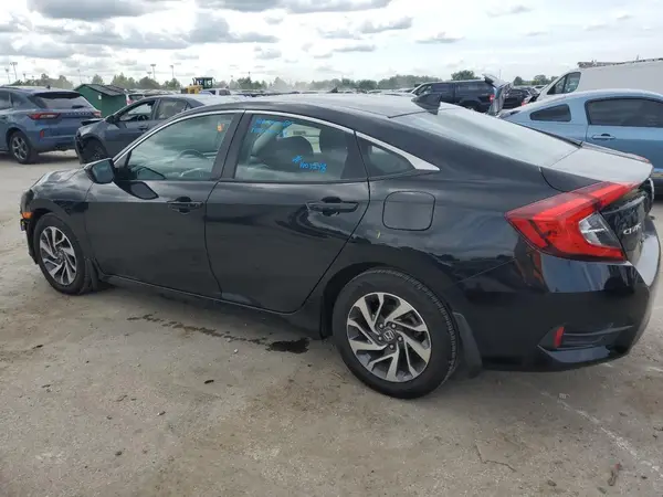 19XFC2F77JE032504 2018 HONDA CIVIC - Image 2