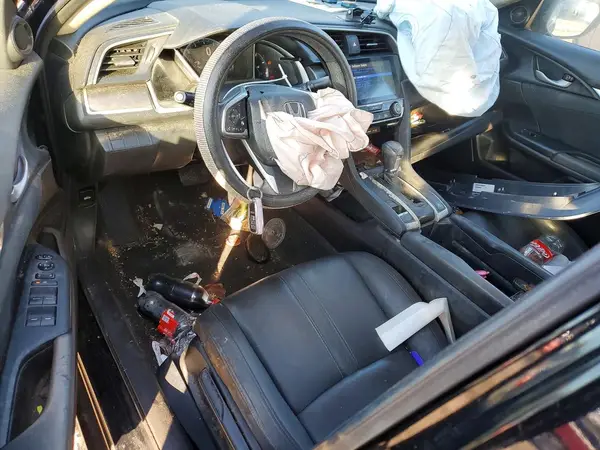 19XFC2F77JE033796 2018 HONDA CIVIC - Image 8
