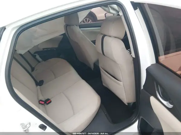 19XFC2F77JE037718 2018 HONDA CIVIC - Image 8