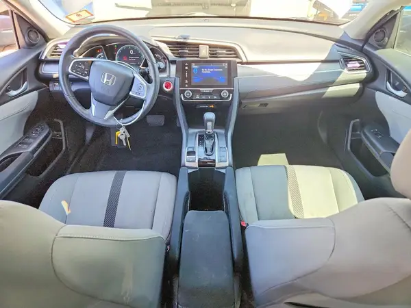 19XFC2F77JE201517 2018 HONDA CIVIC - Image 8