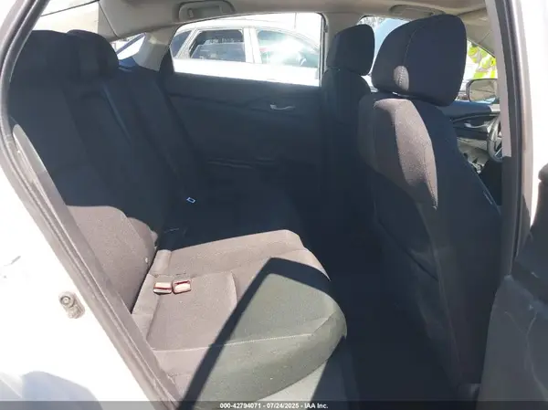 19XFC2F77JE207432 2018 HONDA CIVIC - Image 8