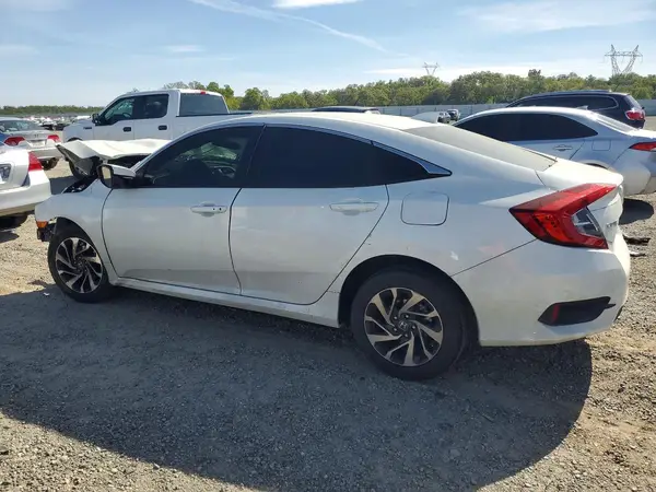 19XFC2F77JE207673 2018 HONDA CIVIC - Image 2