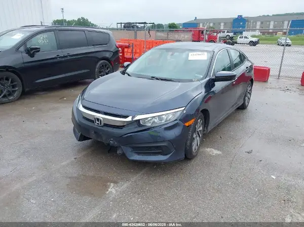19XFC2F78GE007653 2016 HONDA CIVIC - Image 2
