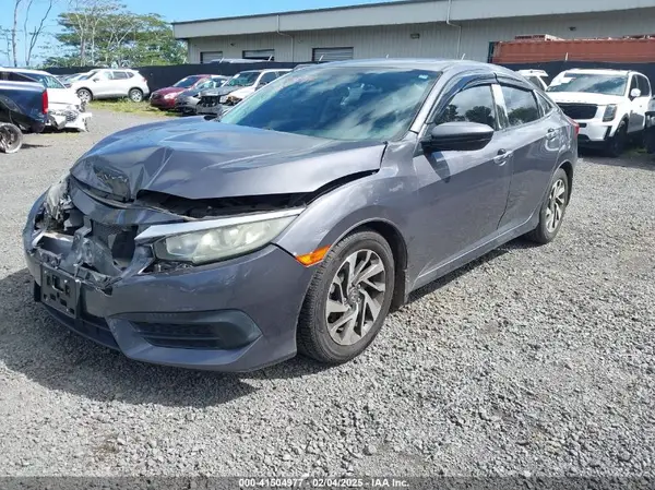 19XFC2F78GE010262 2016 HONDA CIVIC - Image 2