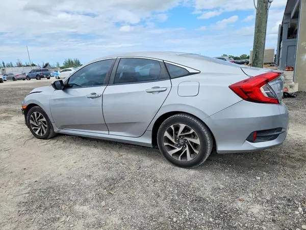 19XFC2F78GE027966 2016 HONDA CIVIC - Image 2