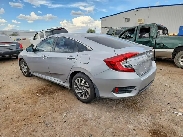 19XFC2F78GE050390 2016 HONDA CIVIC - Image 2