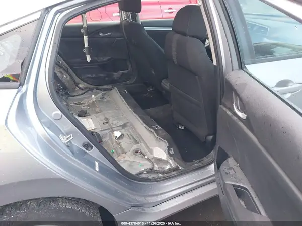 19XFC2F78GE050406 2016 HONDA CIVIC - Image 8