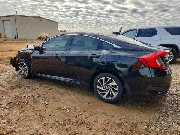 19XFC2F78HE010196 2017 HONDA CIVIC - Image 2