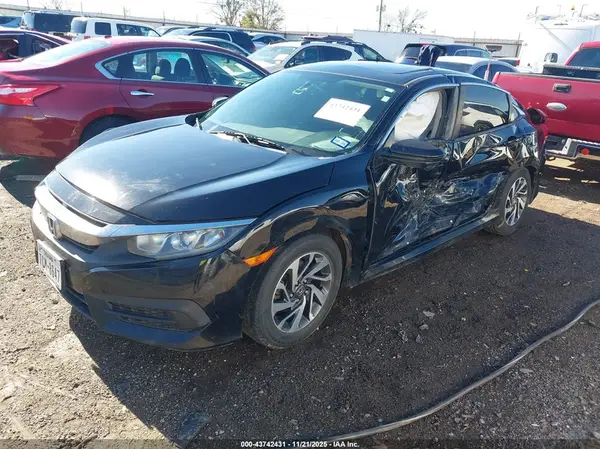 19XFC2F78HE019187 2017 HONDA CIVIC - Image 2
