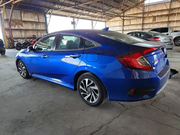 19XFC2F78HE019609 2017 HONDA CIVIC - Image 2