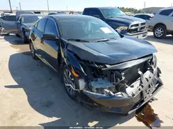 19XFC2F78HE035017 2017 HONDA CIVIC
