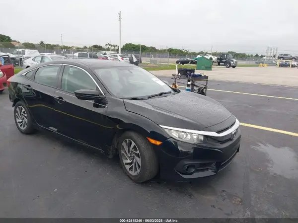 19XFC2F78HE037995 2017 HONDA CIVIC - Image 1