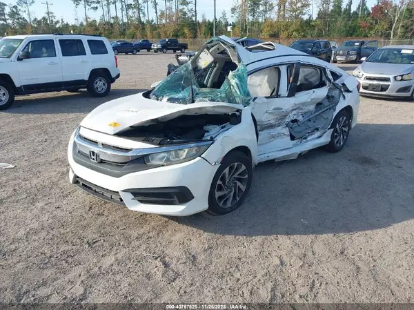 19XFC2F78HE080328 2017 HONDA CIVIC - Image 2