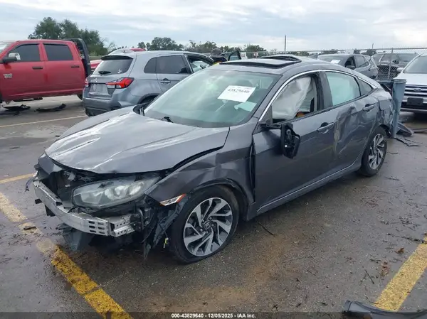 19XFC2F78HE207417 2017 HONDA CIVIC - Image 2