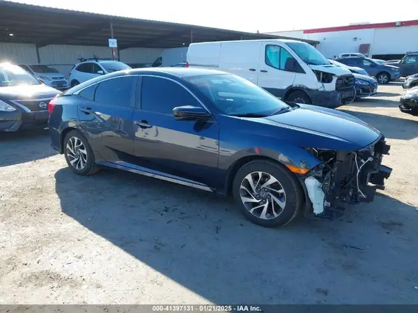 19XFC2F78HE209927 2017 HONDA CIVIC - Image 1