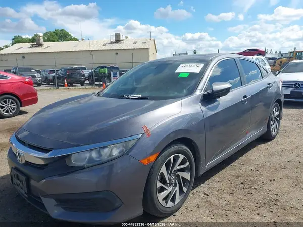 19XFC2F78HE213315 2017 HONDA CIVIC - Image 2