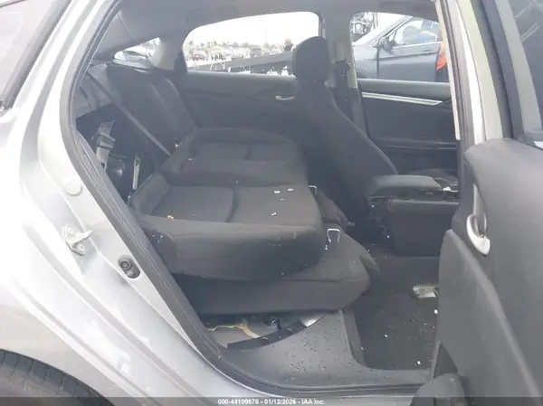 19XFC2F78JE000581 2018 HONDA CIVIC - Image 8