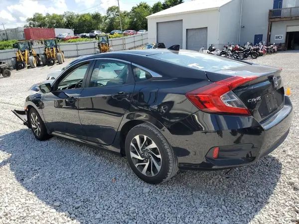 19XFC2F78JE000726 2018 HONDA CIVIC - Image 2