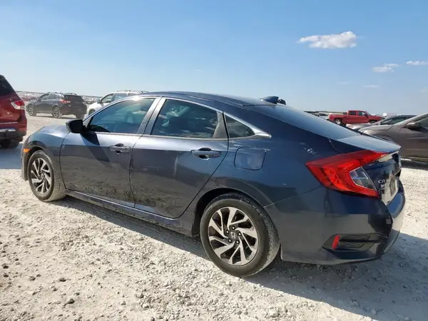 19XFC2F78JE001441 2018 HONDA CIVIC - Image 2