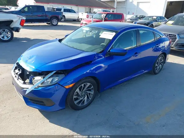 19XFC2F78JE005280 2018 HONDA CIVIC - Image 2