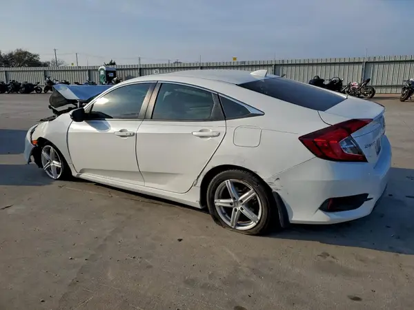 19XFC2F78JE007630 2018 HONDA CIVIC - Image 2