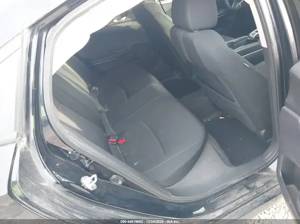 19XFC2F78JE008437 2018 HONDA CIVIC - Image 8