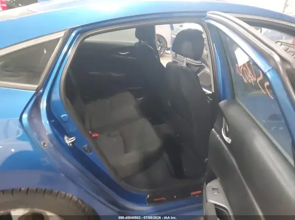 19XFC2F78JE009751 2018 HONDA CIVIC - Image 8