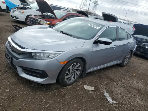 19XFC2F78JE011516 2018 HONDA CIVIC - Image 1