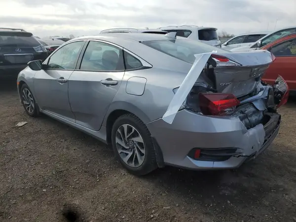 19XFC2F78JE011516 2018 HONDA CIVIC - Image 2