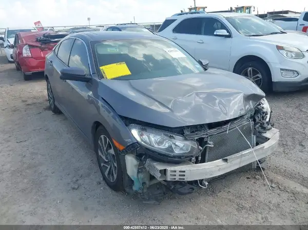 19XFC2F78JE014223 2018 HONDA CIVIC - Image 1