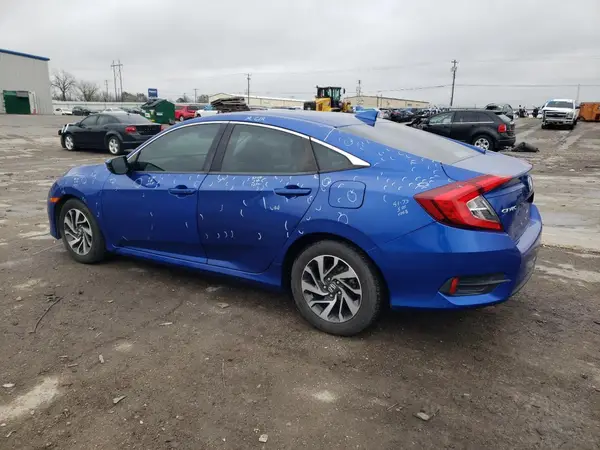 19XFC2F78JE016148 2018 HONDA CIVIC - Image 2
