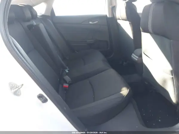 19XFC2F78JE016666 2018 HONDA CIVIC - Image 8