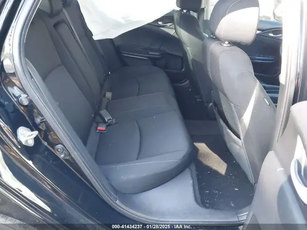 19XFC2F78JE027439 2018 HONDA CIVIC - Image 8