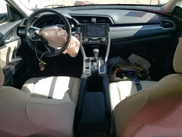 19XFC2F78JE031300 2018 HONDA CIVIC - Image 8