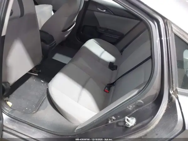 19XFC2F79GE019181 2016 HONDA CIVIC - Image 8