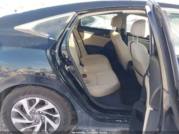 19XFC2F79GE022033 2016 HONDA CIVIC - Image 8