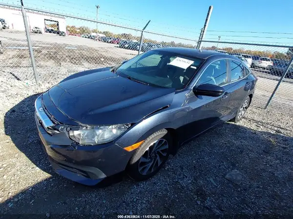 19XFC2F79GE028365 2016 HONDA CIVIC - Image 2