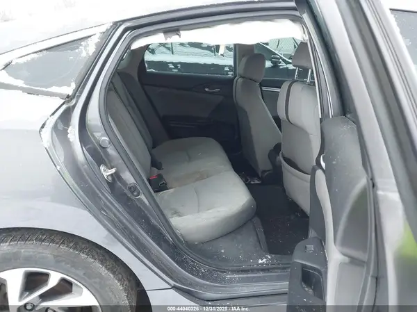 19XFC2F79GE031864 2016 HONDA CIVIC - Image 8