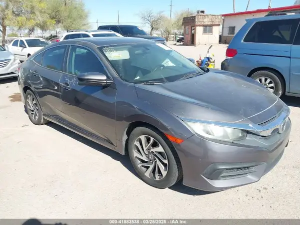 19XFC2F79GE039740 2016 HONDA CIVIC - Image 1