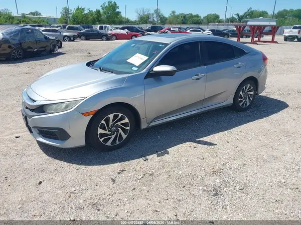 19XFC2F79GE03D656 2016 HONDA CIVIC - Image 2