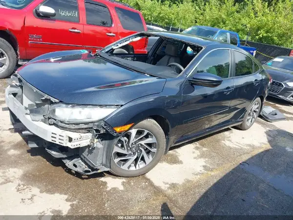 19XFC2F79GE066601 2016 HONDA CIVIC - Image 2